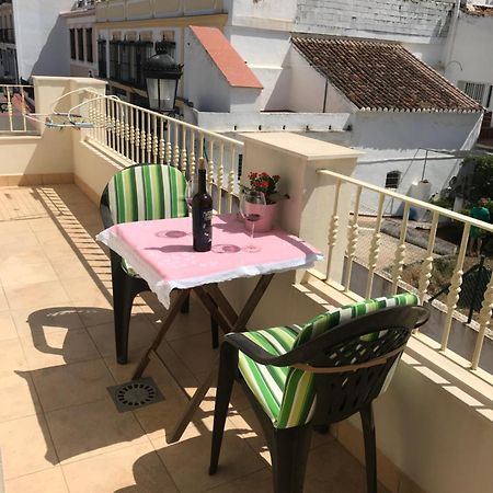 Plaza De Espana 1 Dormitorio Nerja Exteriör bild